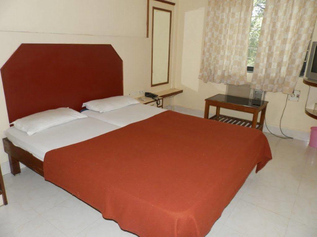 Hotel Shree Damodar Regency Маргао Экстерьер фото